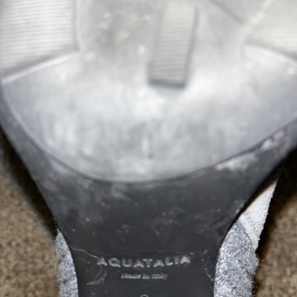 Grey sweater boots - Picture 2 of 3